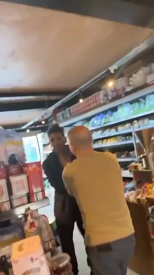 Trying to shoplift from an arabic store in the UK