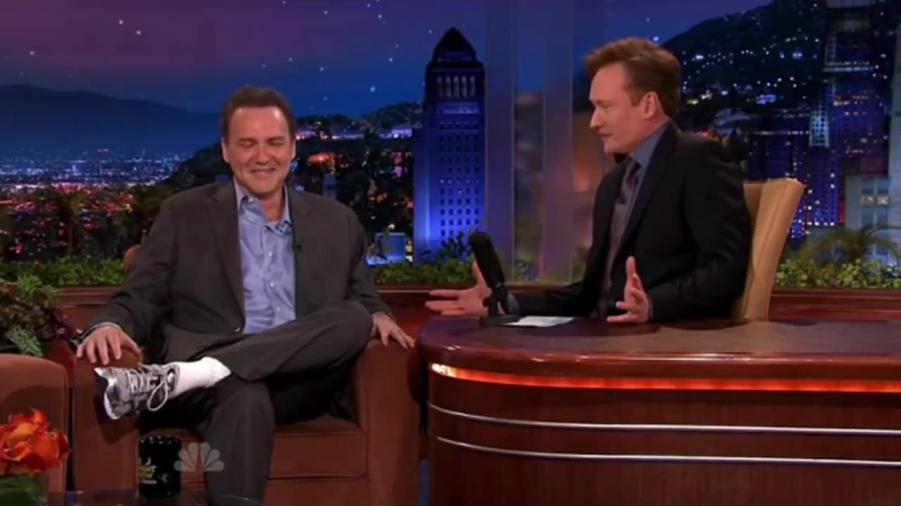 THROWBACK: Norm MacDonald Blows Up The Internet As Old Joke Resurfaces