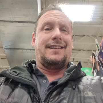 Randy's fun shopping day.