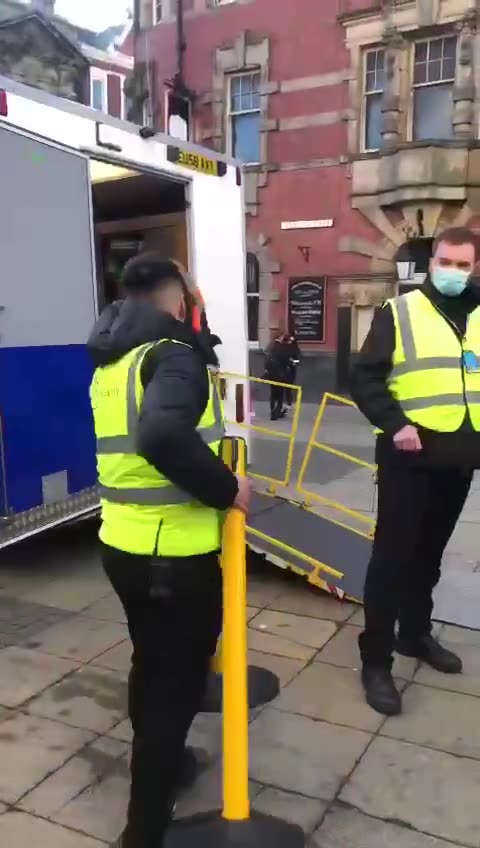 Vacunación Covid bajo investigación criminal en Inglaterra (2)