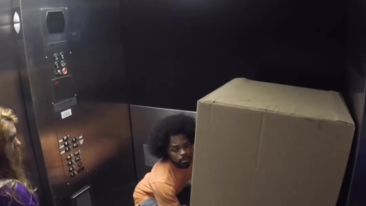 Elevator Prank Goes Crazy