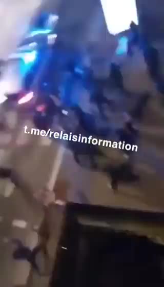 ⚡️ Rozpoczęły się ataki gangów na funkcjonariuszy francuskiej policji i zasadzki na pojazdy po