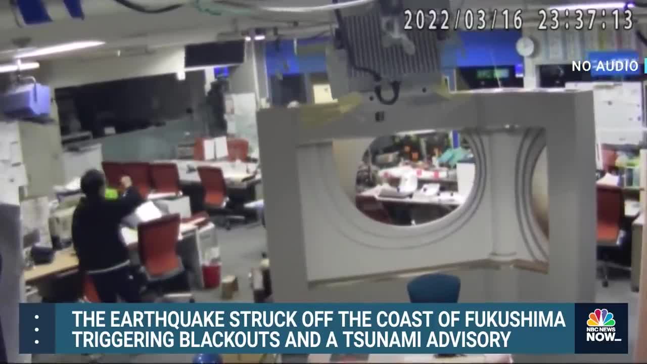 Watch: Newsroom in Japan Experiences 7.3-Magnitude Earthquake