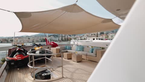 Superyacht ATLAS