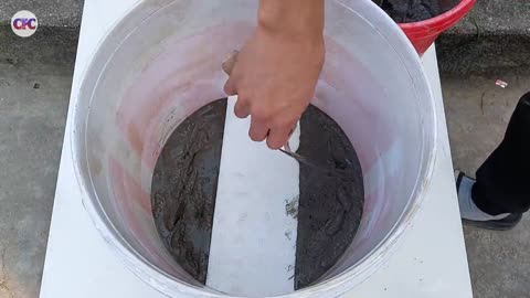 How to cast a smokeless stove with cement and paint bucket