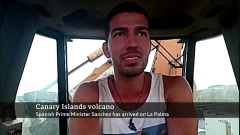 Lava from erupting volcano destroys homes in Spanish Canary Islands - BBC News