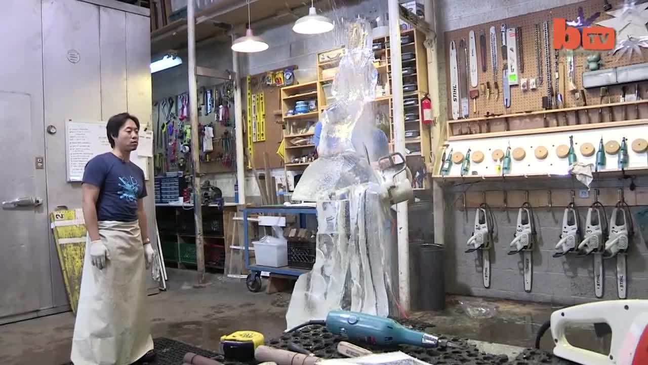 Ice Sculpture King Creates Super Cool Art in New York