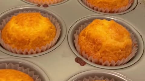 Cornbread cupcakes 😳