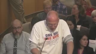 Poll Worker explains inoperable polling