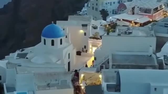 This Is The Best Time To Visit Greece