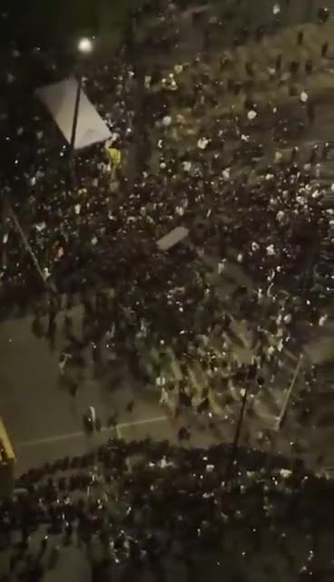 Years of tyrannical lockdowns & forced medical tyranny have brought the Chinese to the precipice