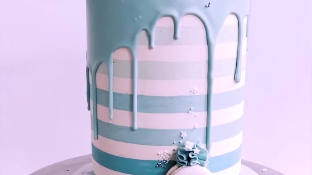 Cake design blue