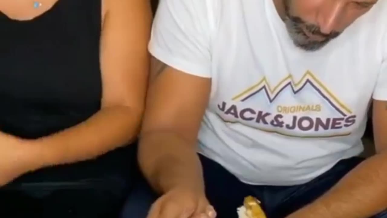 Love & Food 🤣