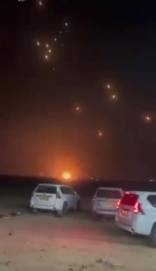 Το Ιράν εξαπέλυσε κοντά στους 500 βαλλιστικούς πυραύλους στο Ισραήλ !