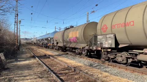 Train Hungary érkezik tartályvonatával