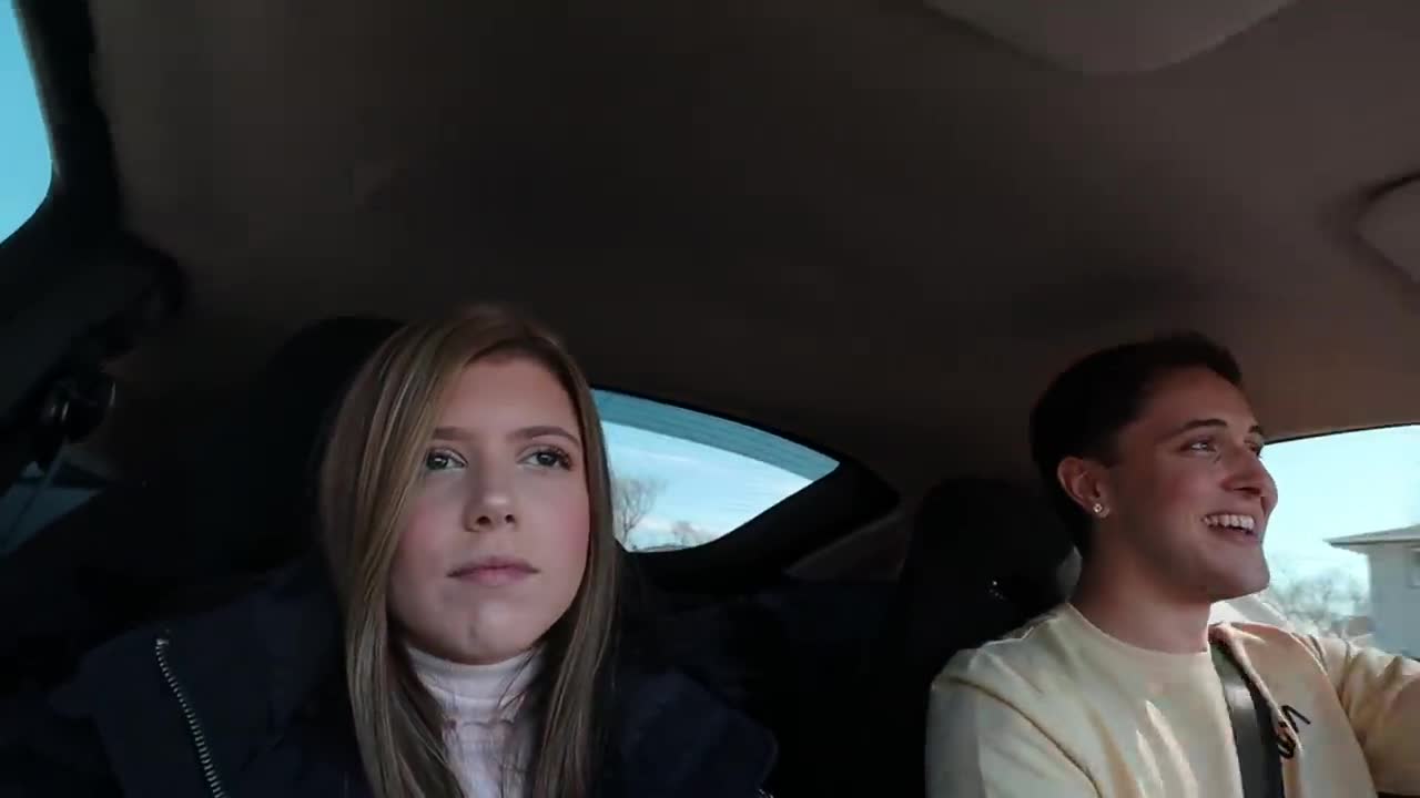 FIRST TO TALK LOSES!! *CHALLENGE*