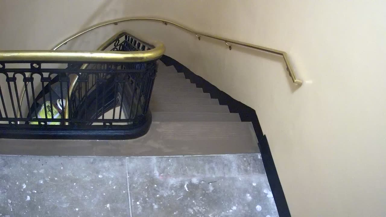 5191CHOB05Stair3_2021-01-05_00h00min01s757ms.mp4