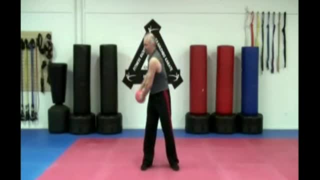 Medicine Ball Drill - Bow Tie
