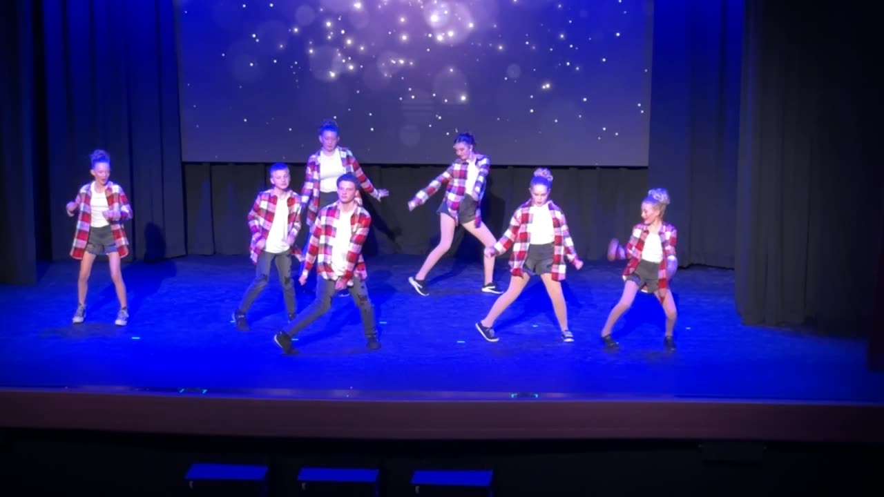 Winter Showcase 2024 - Hip Hop 1 - Take It To The Floor