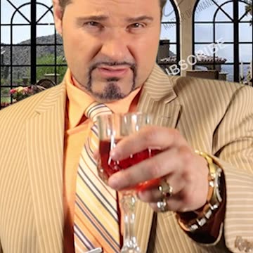 Итальянские жесты руками! Это означает «Поздравляем со 100-летием».