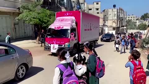 Stigma-fighting breast cancer van hits Gaza streets