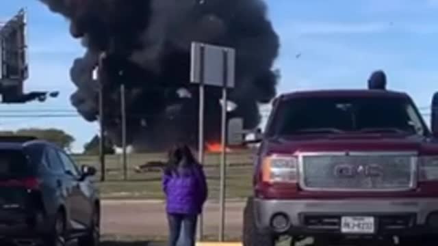 TWO PLANES COLLIDE AT THE AIR SHOW IN DALLAS