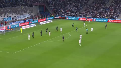 OLYMPIQUE DE MARSEILLE - AJ AUXERRE (2 - 1) - Highlights - (OM - AJA) - 2022-2023