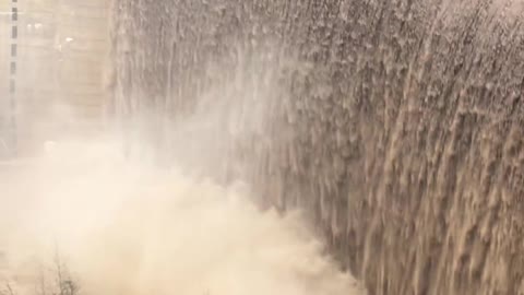 Dam Overflow Live Video