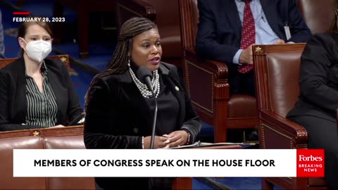 ‘Makes A Mockery Of People Living In Poverty’- Cori Bush Shreds GOP Inflation Bill