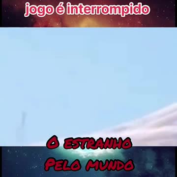 strange creature filmed in qatar and the game is interrupted what is this