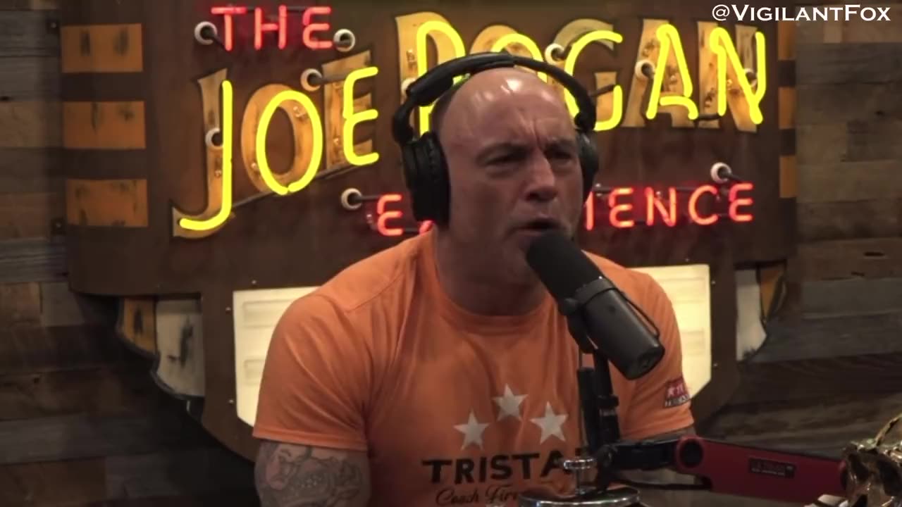 Joe Rogan blasts Dr Fauci Spot-On Impression: "Who the F*ck Talks Like That?"