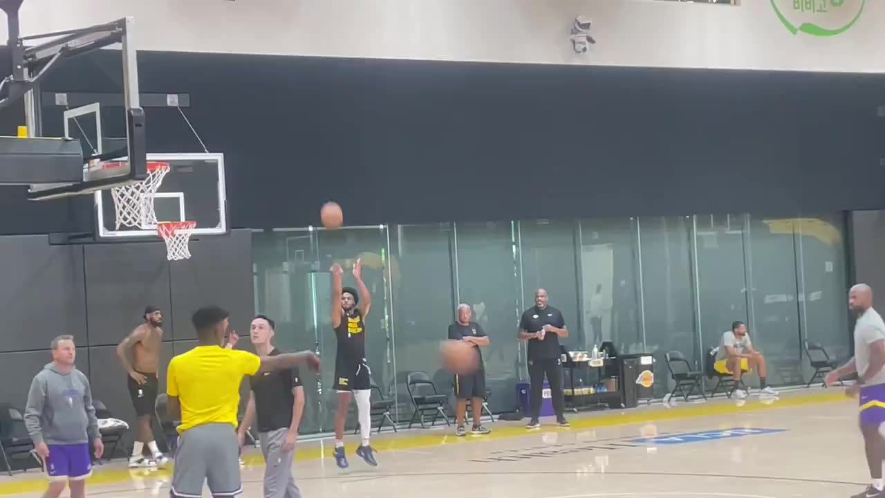 LeBron, Bronny and Max Christie back at it again