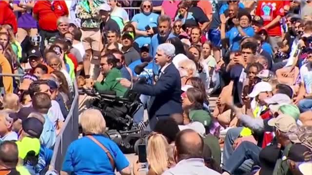 Joe Biden responds:'Everyone's Entitled to Be an Idiot'