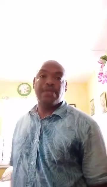 this man have a message for everyone