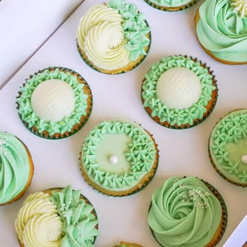 Perfectly Vanilla Cupcake Delight