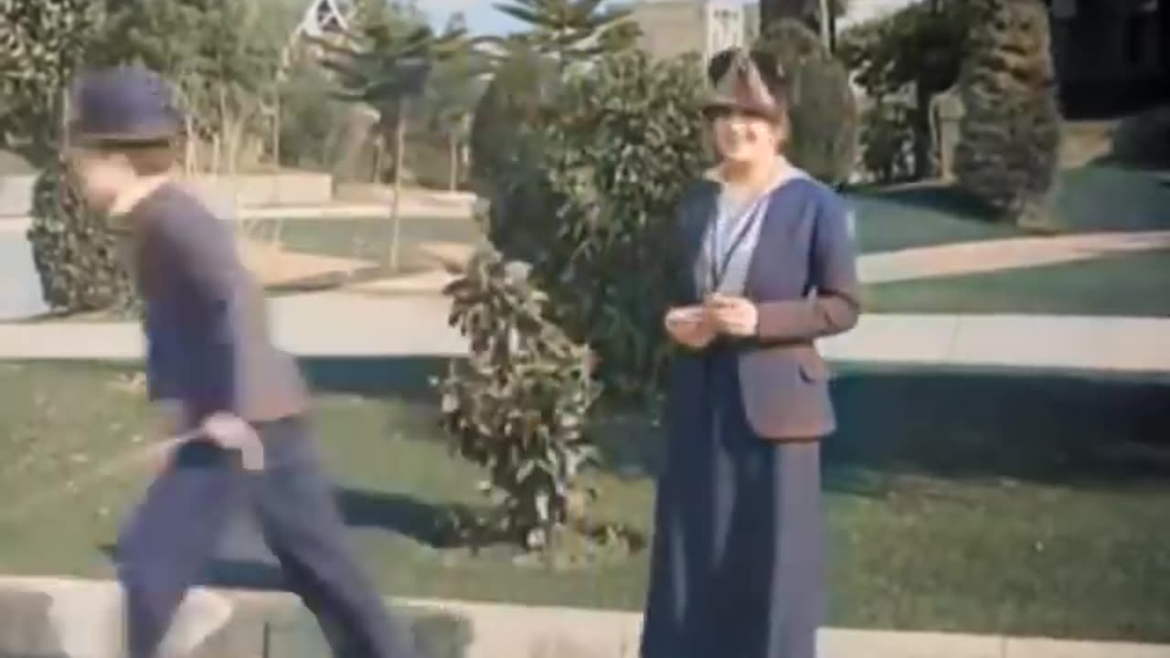 Charlie Chaplin Comedy Videos -