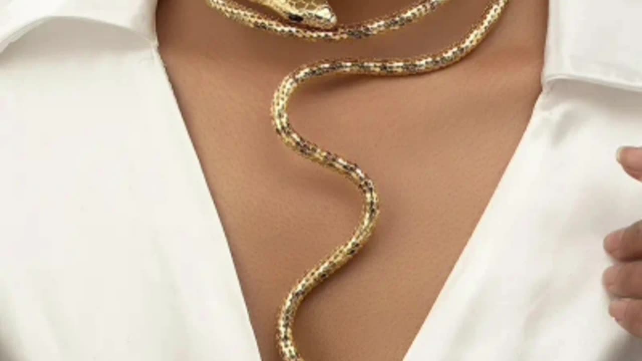 Elegant & Sexy Snake-Shaped Twistable Necklace - UV Plated Alloy, Perfect for Parties & Vacations