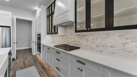 Luxurious Living at its Finest: Discover Your Dream Home Today!