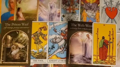 💫GLOW UP COMING 💫/🙅RELEASE WHAT NO LONGER SERVES YOU🔮PICK A CARD READING #pickacard #oraclecards