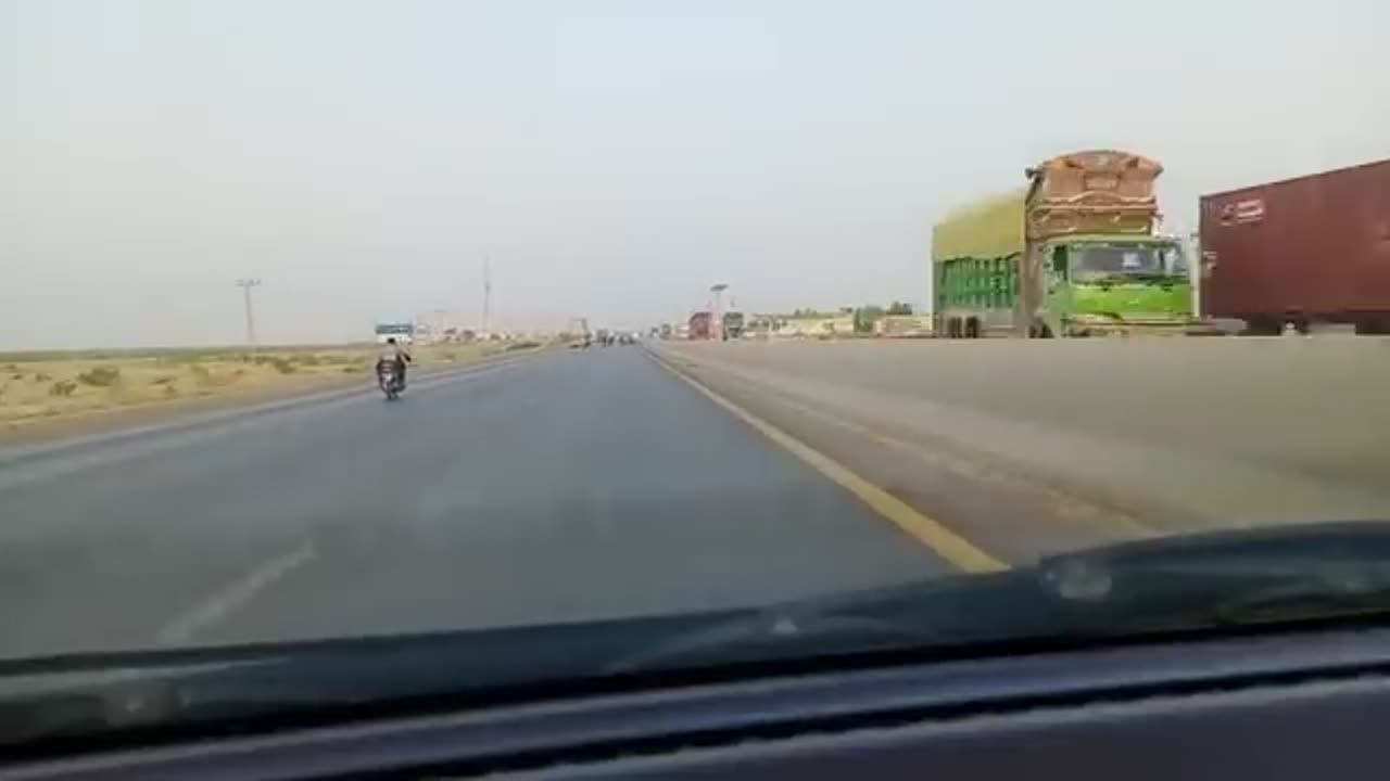 bike race on highway karachi