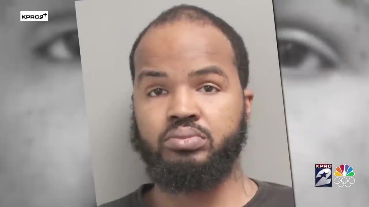 Beyond Disgusting Houston Restaurant Worker Arrested After Being