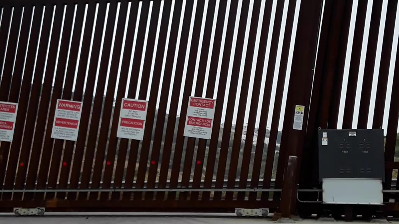 San Diego/ Mexican border wall. Thank you Donald Trump. 4/29/23 CA