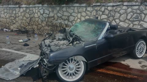 Двое россиян погибли в аварии, произошедшей в Гагрском районе в селе Гантиади днем 27 июля