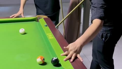Nice make a funny video 😂😂