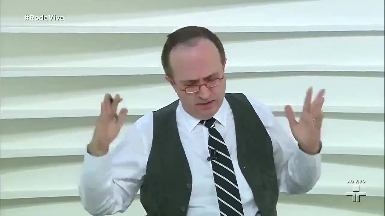 Que passada de recibo do lambe-bolas do descondenado.