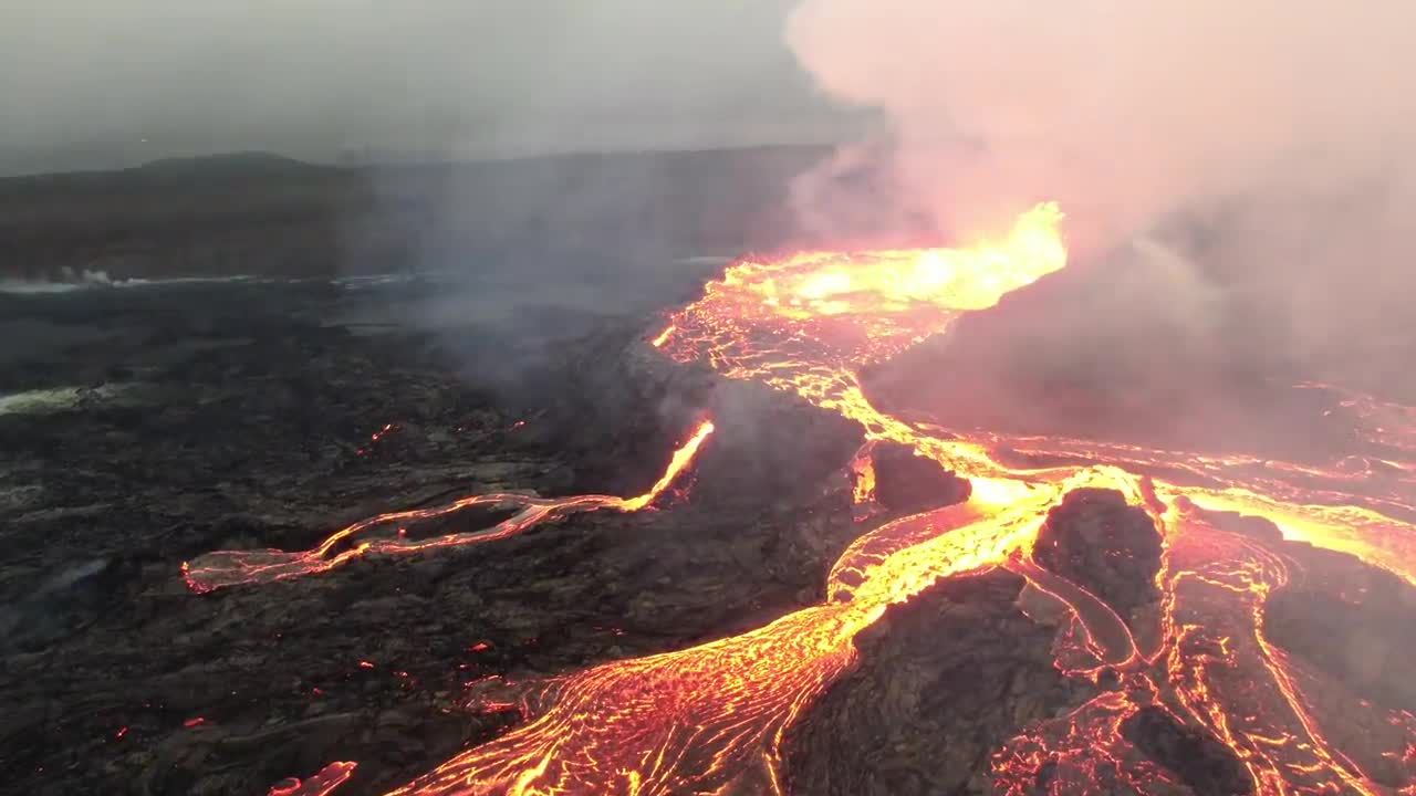 Iceland Geldingadalir Volcano August 14 video with drone