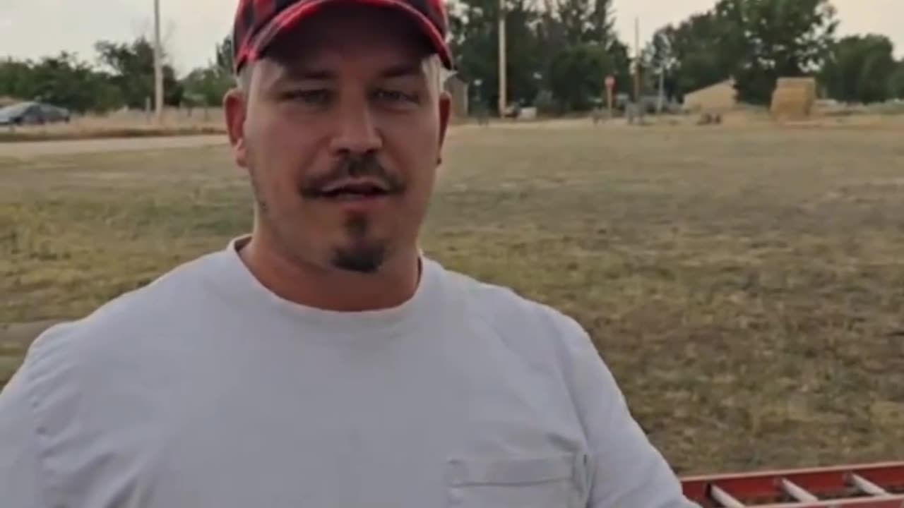 Guy TROLLING the Secret Service! 🤣🤣🤣