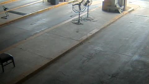 3138RHOBG3CStGarageLeftDoor_2021-01-06_09h02min39s917ms.mp4