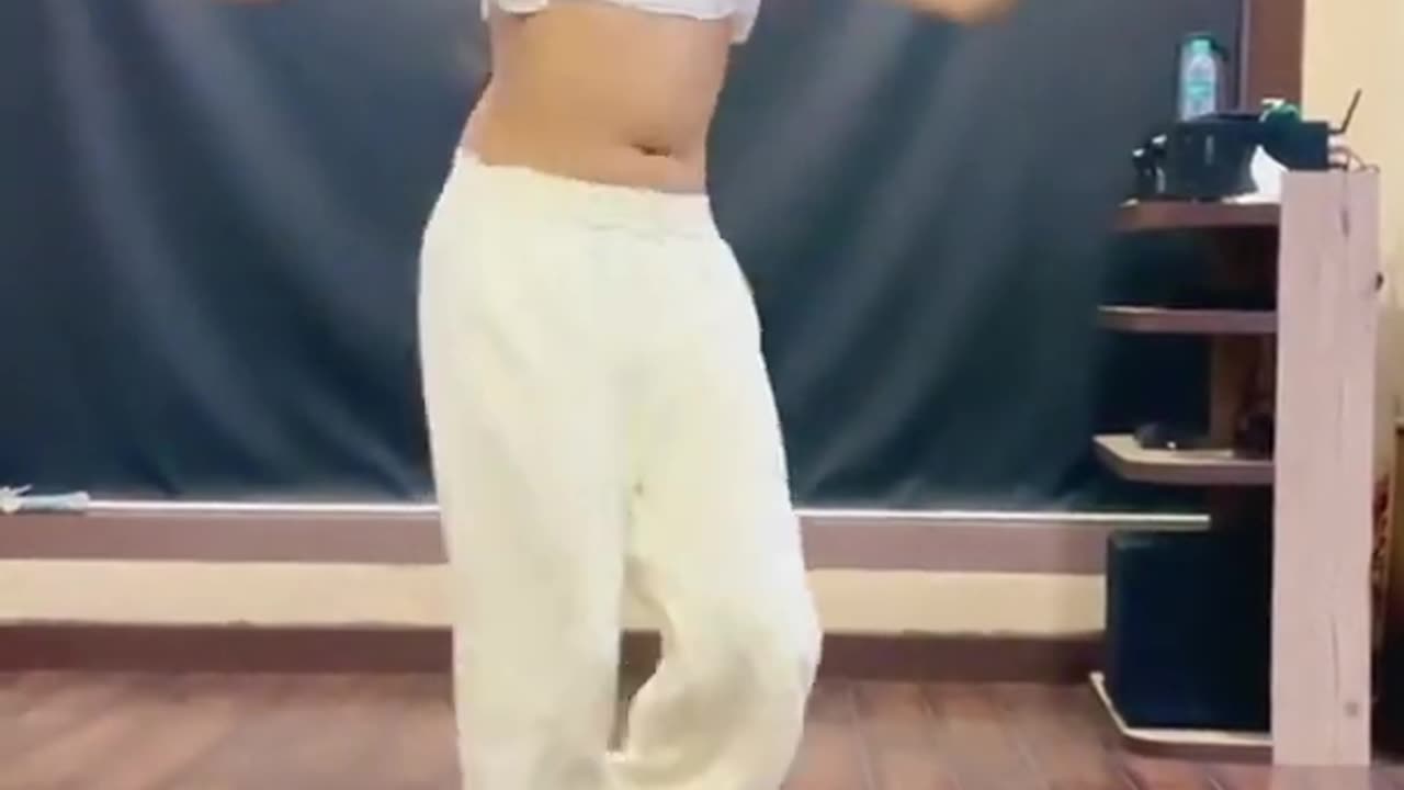 Belly dance