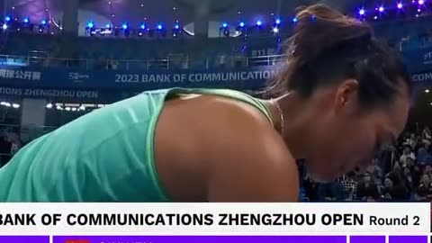 Zheng Qinwen upsets Maria Sakkari Zhengzhou Open